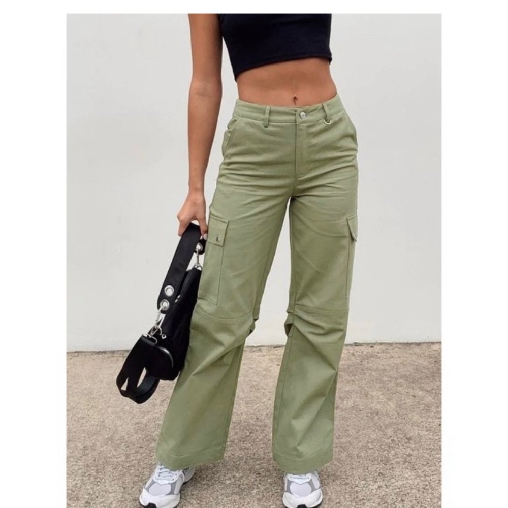 FALLOUT MID RISE CARGO PANTS GREEN